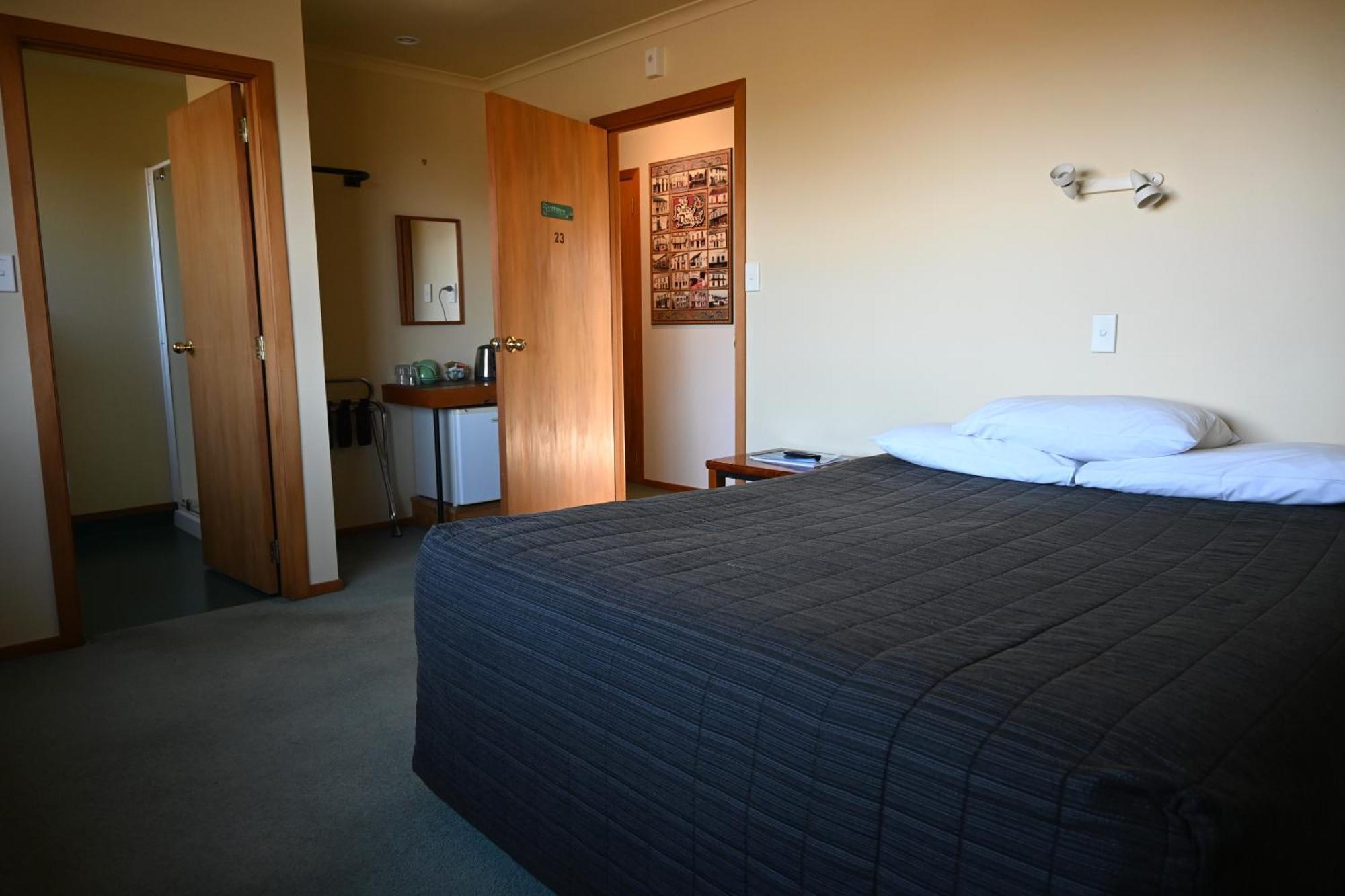 Donegal House Hotel ไคคูรา ภายนอก รูปภาพ