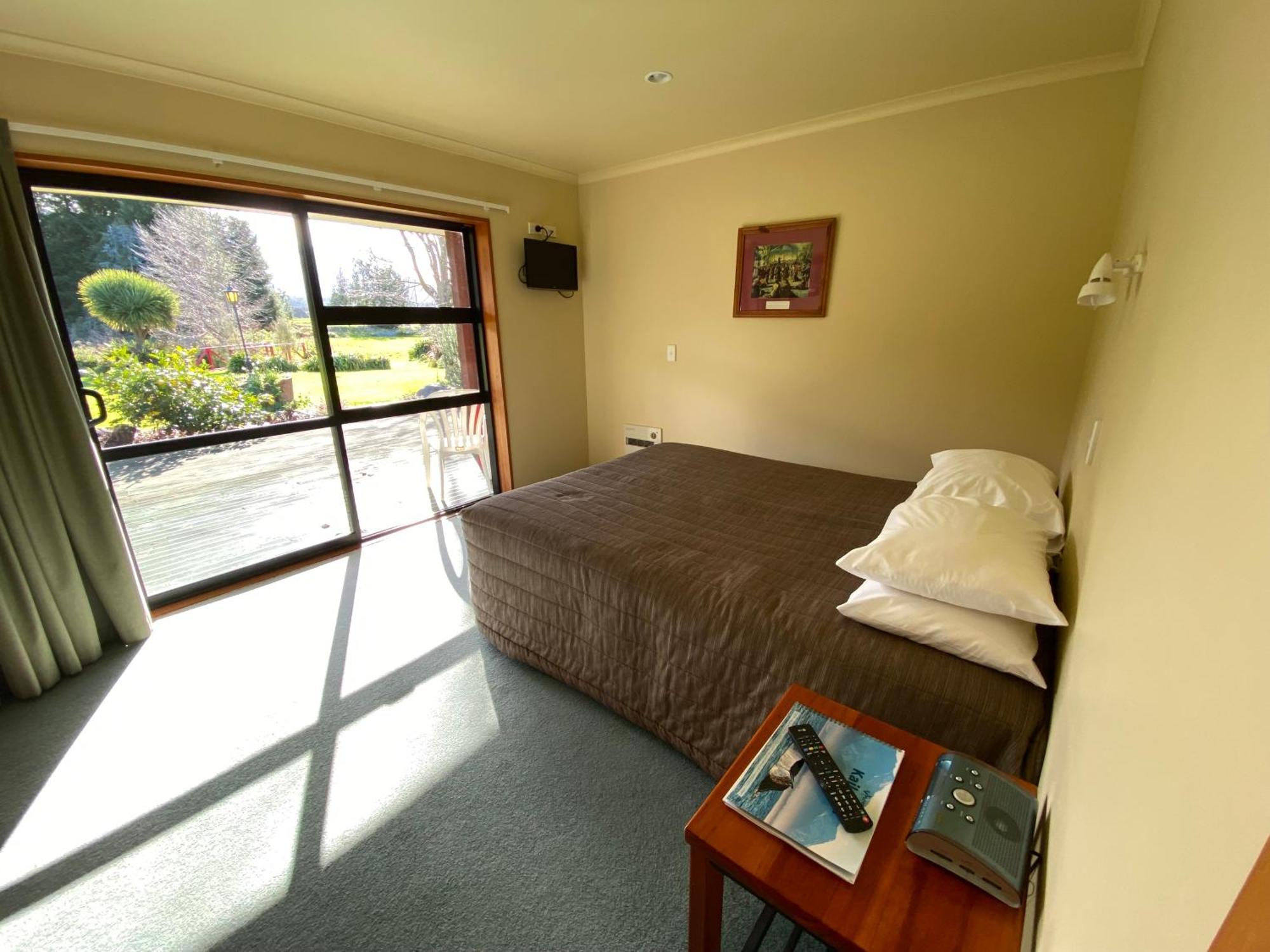 Donegal House Hotel ไคคูรา ภายนอก รูปภาพ