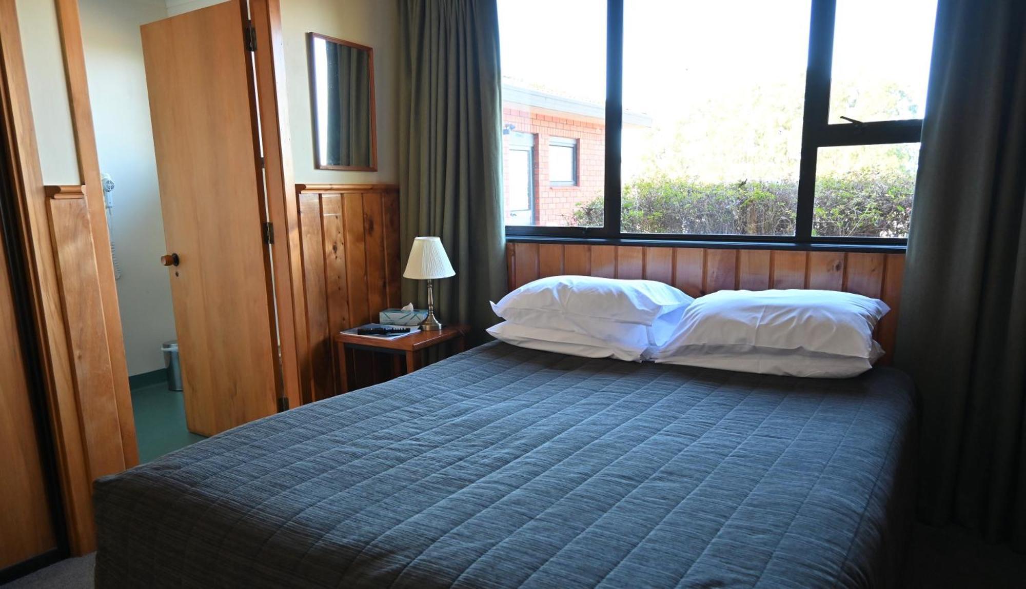 Donegal House Hotel ไคคูรา ภายนอก รูปภาพ