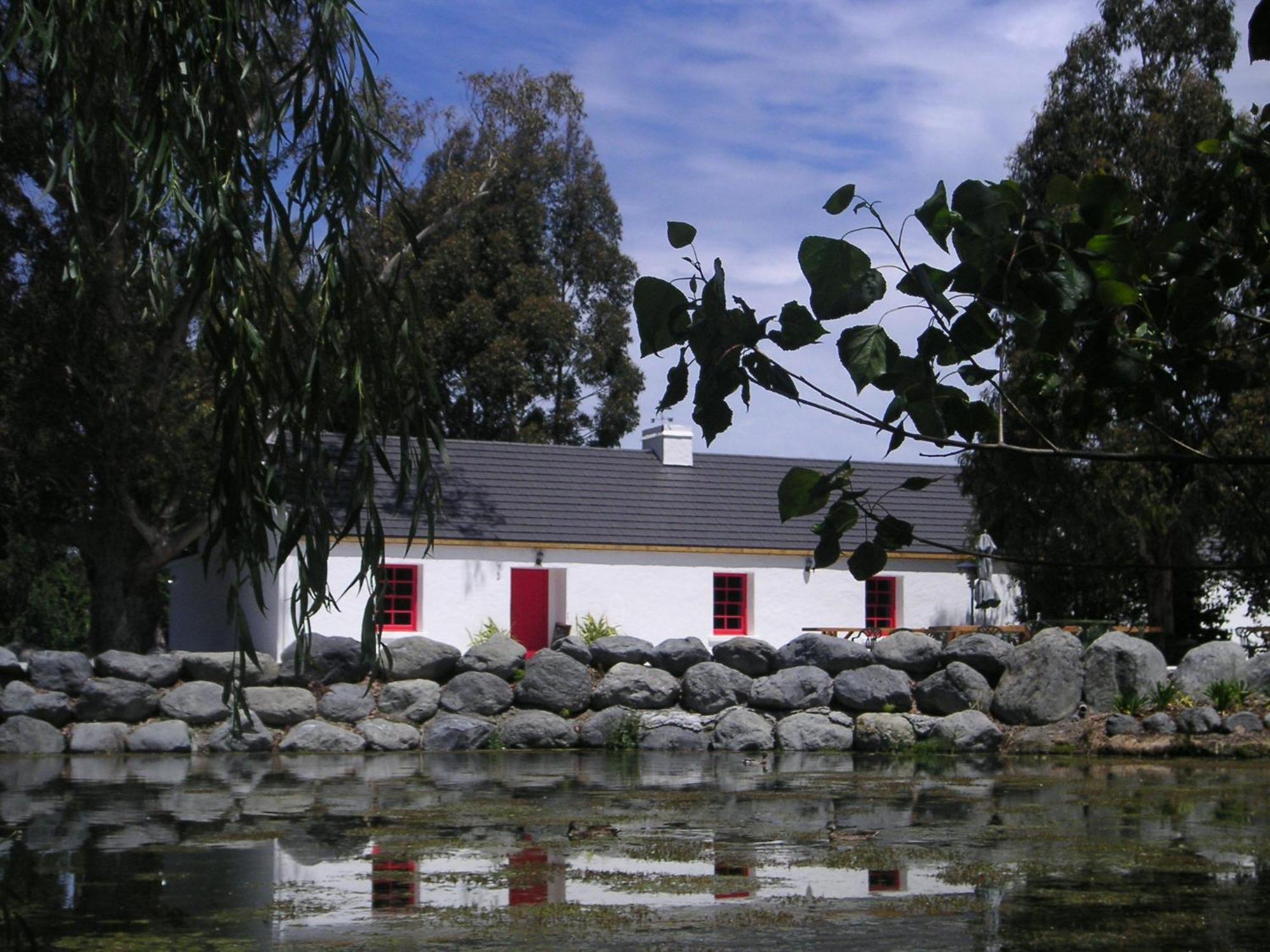 Donegal House Hotel ไคคูรา ภายนอก รูปภาพ
