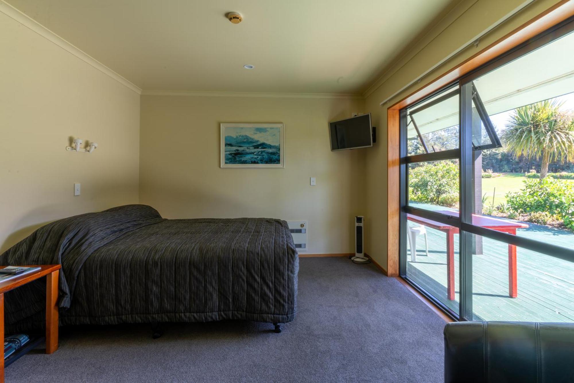 Donegal House Hotel ไคคูรา ภายนอก รูปภาพ