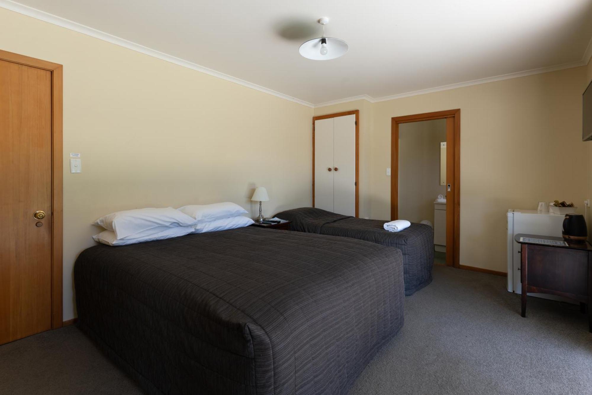 Donegal House Hotel ไคคูรา ภายนอก รูปภาพ